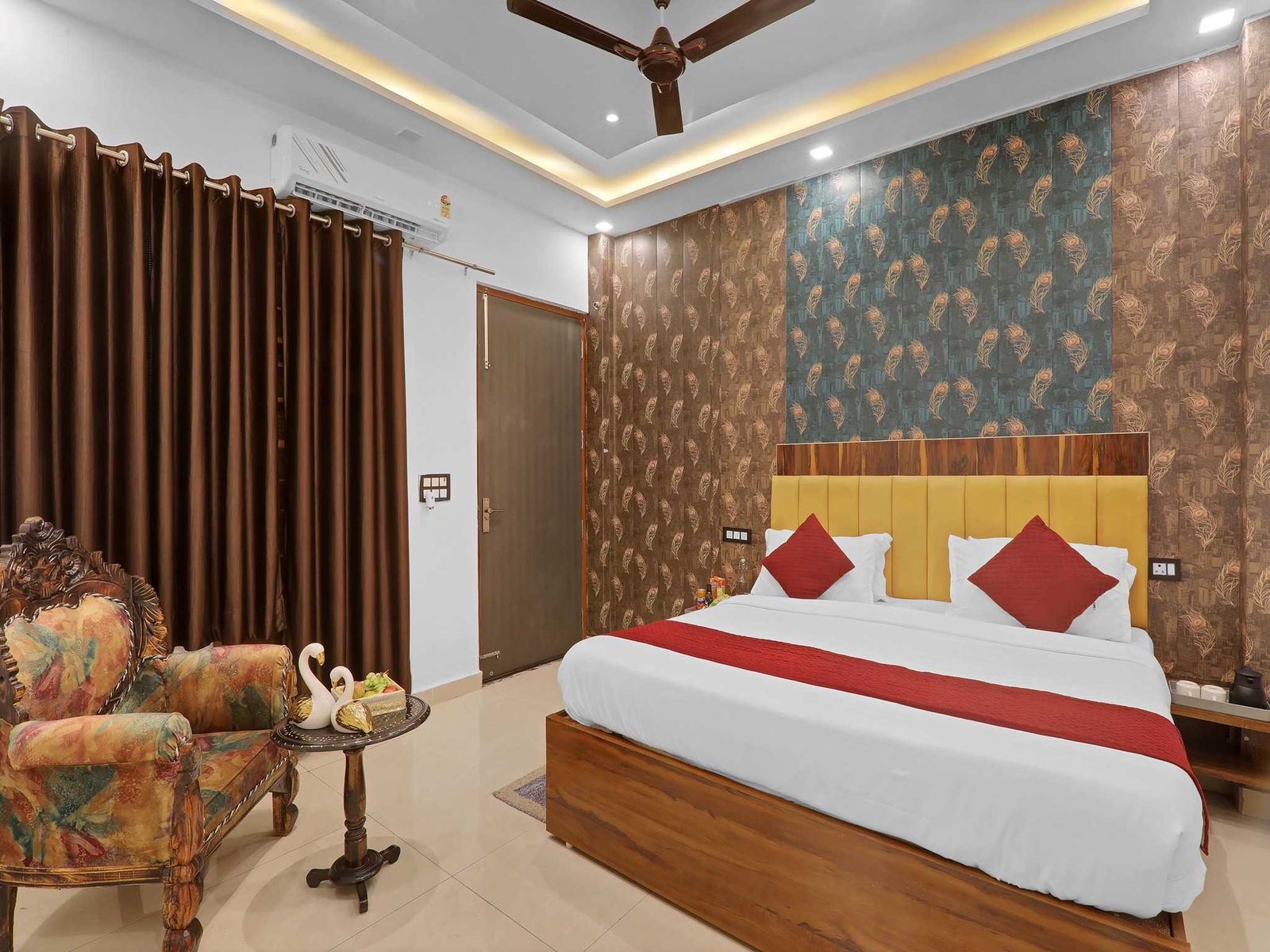 palette oraya greens by checkin kathauta lake lucknow