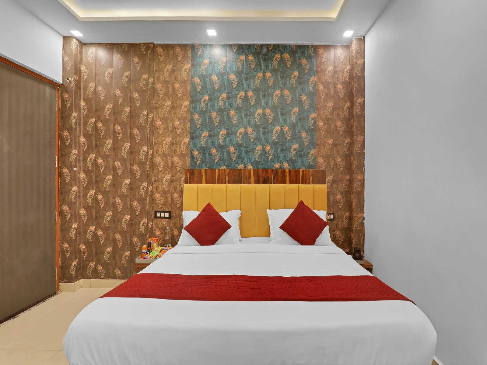 palette oraya greens by checkin kathauta lake lucknow