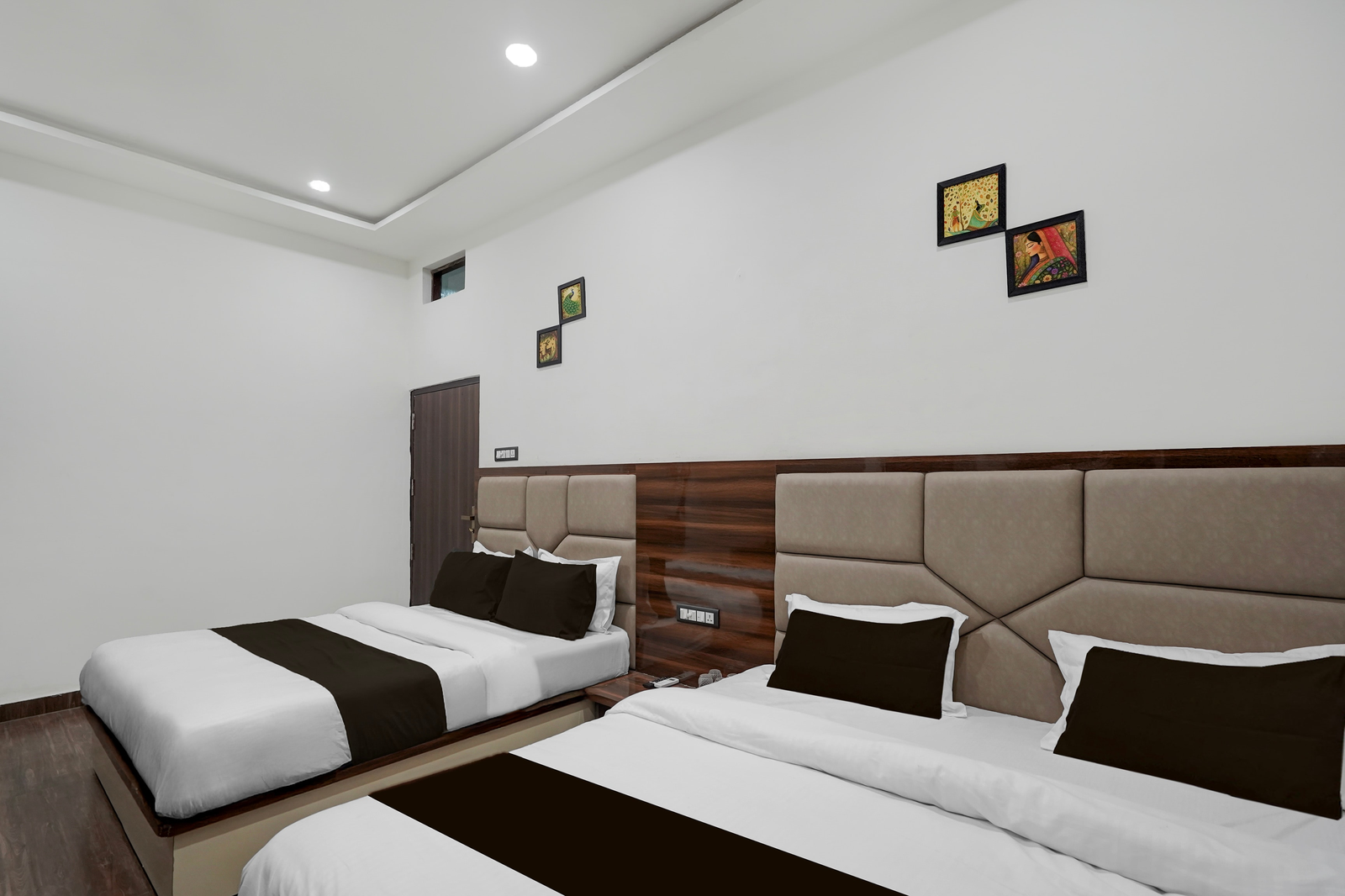 super collection o banaras railway junction formerly varanasi suites
