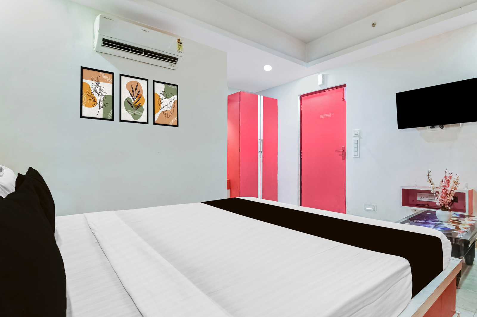 super collection o city center 2 formerly paradise inn