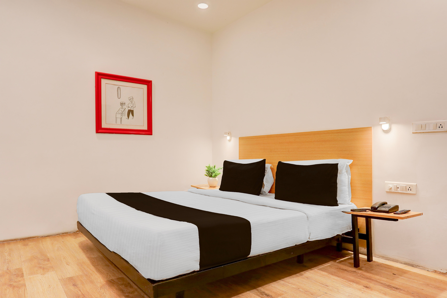 super townhouse nagpur junction formerly hotel woodland