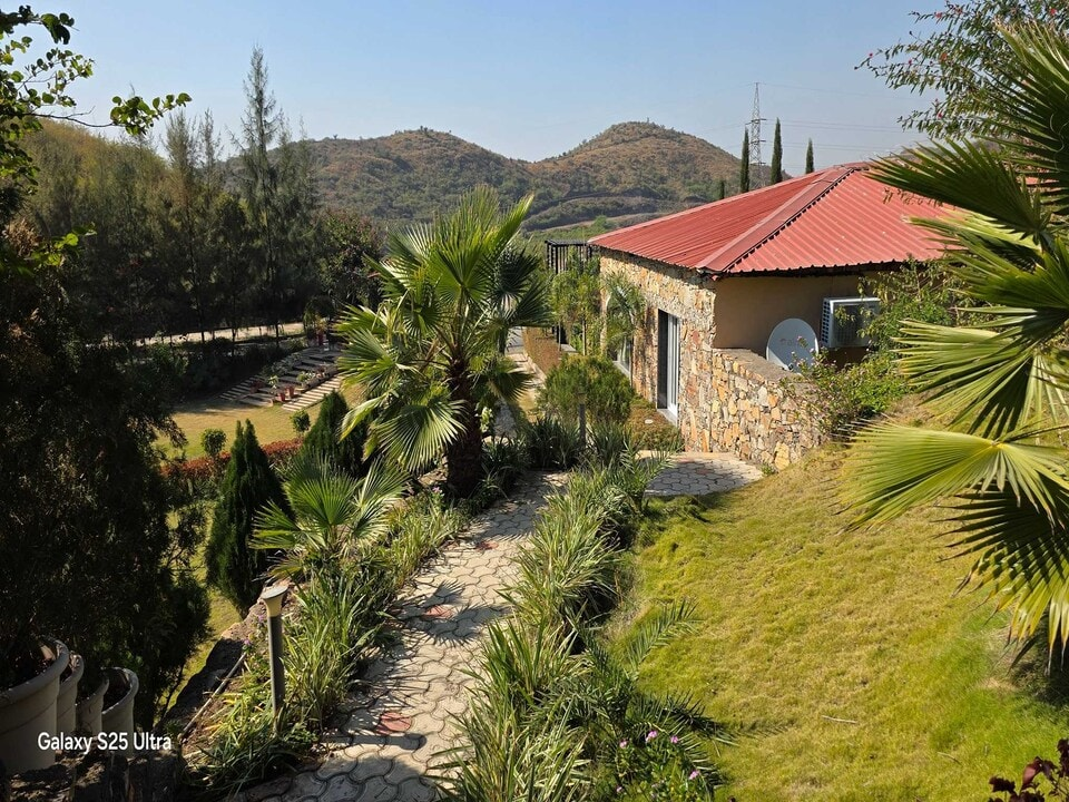 clubhouse resort swarnagarh udaipur