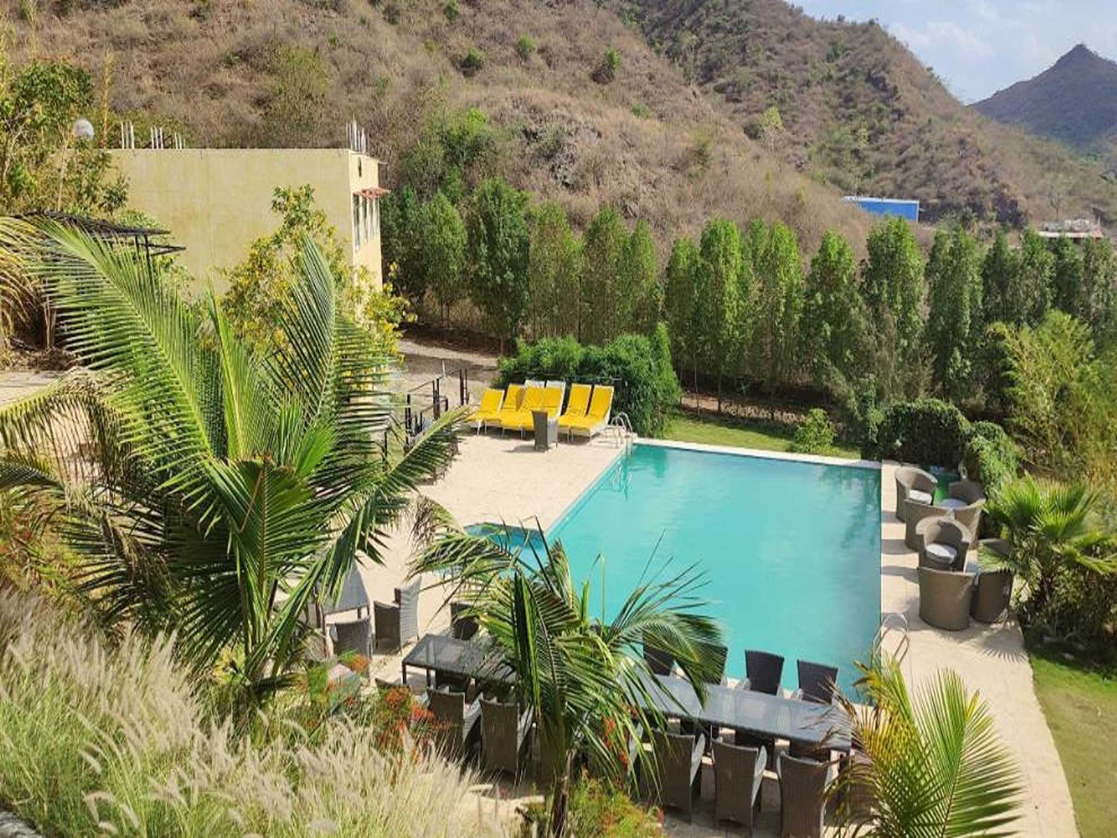 clubhouse resort swarnagarh udaipur