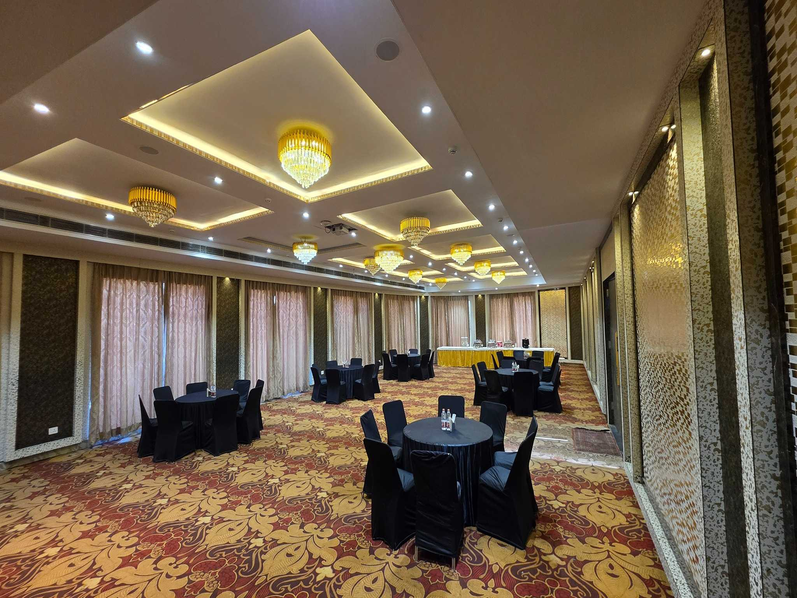 clubhouse resort swarnagarh udaipur