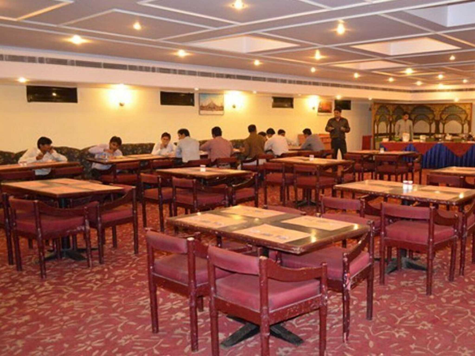 palette hotel jaipur city centre