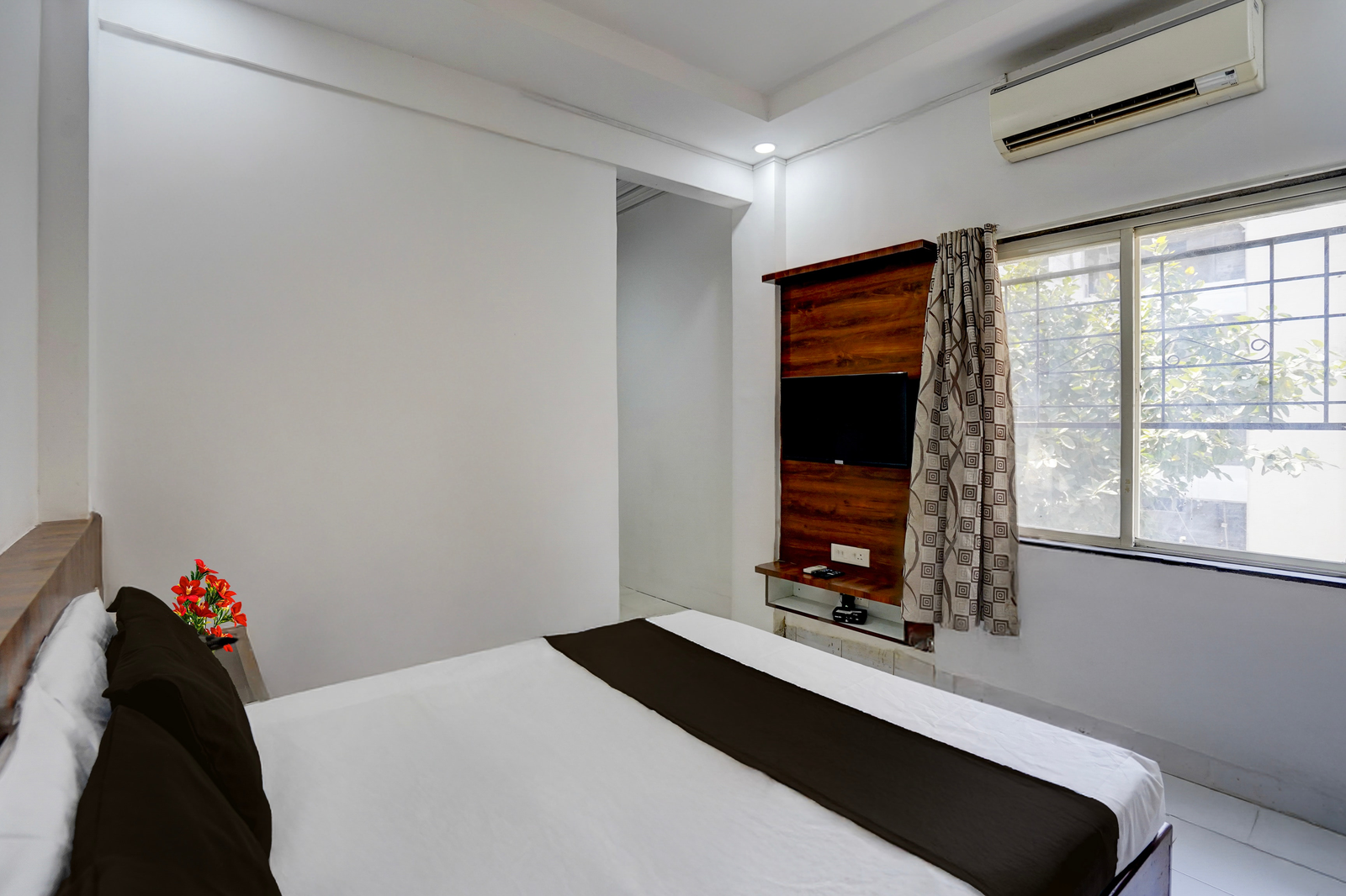 super collection o warje pune formerly choice guest house