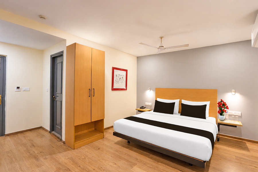 super townhouse paldi bus terminal ahmedabad formally neelkanth