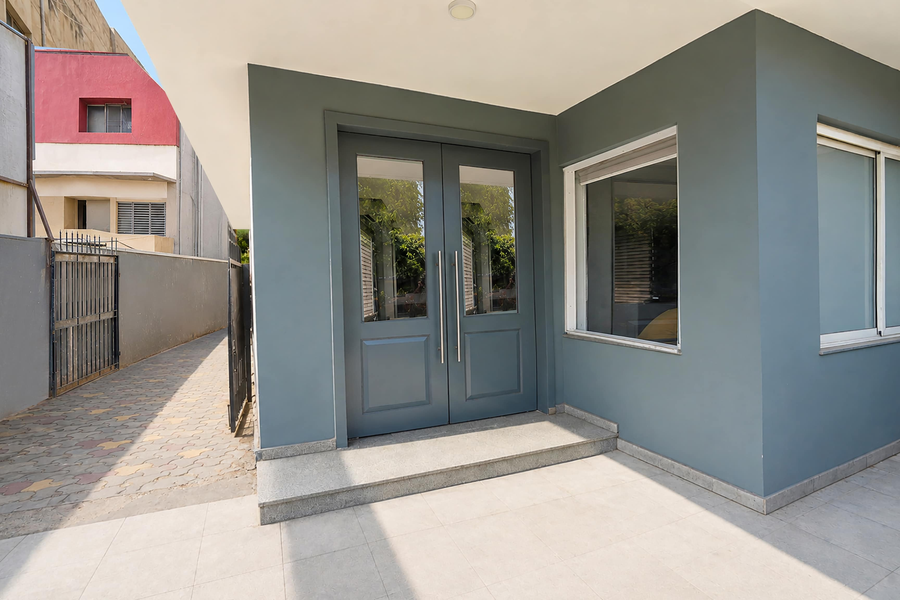 super townhouse paldi bus terminal ahmedabad formally neelkanth