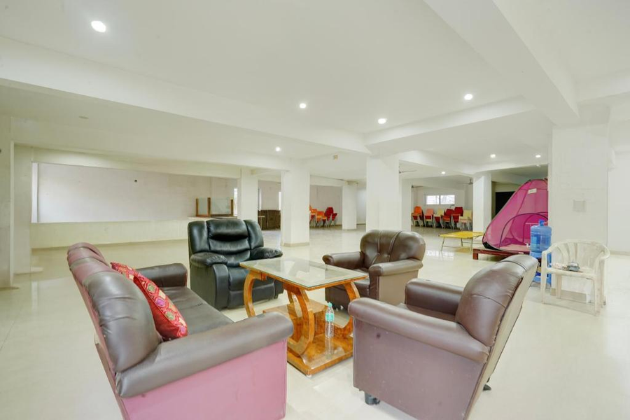 townhouse hillview tirupati formerly hotel looranova