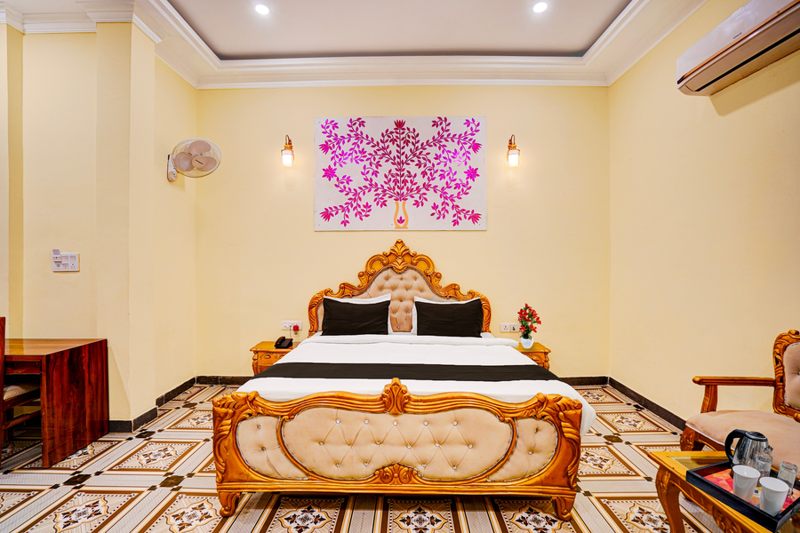 super oyo palette hotel and resort lbs international airport formerly banaras kila