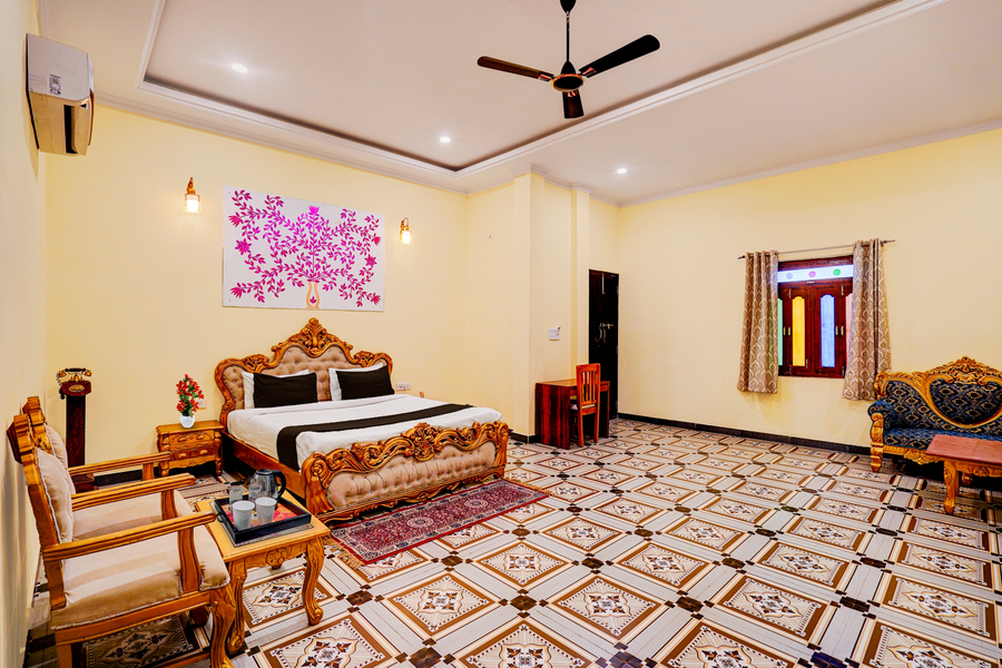 super oyo palette hotel and resort lbs international airport formerly banaras kila