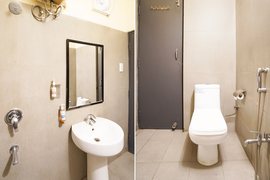 super oyo townhouse singapore mall formerly hotel sunshine