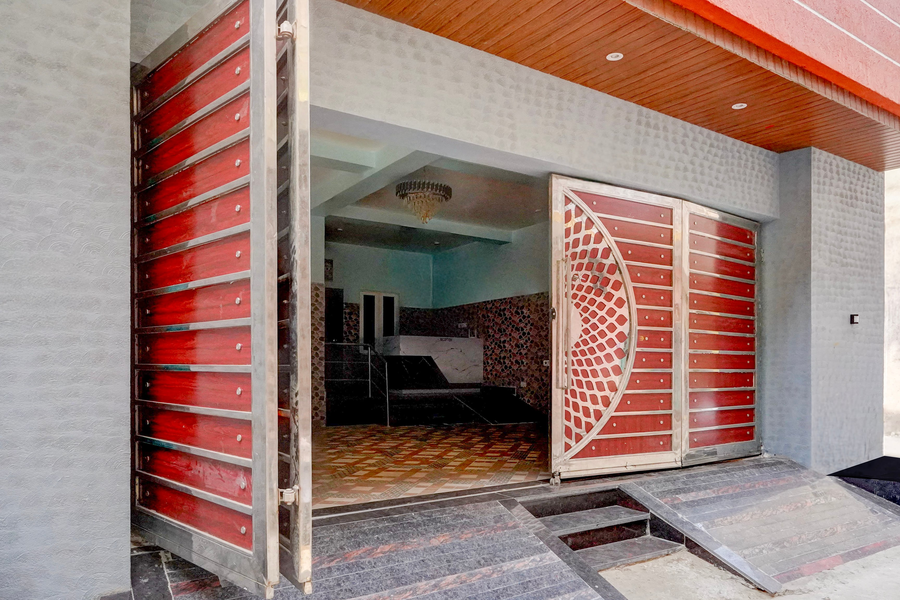 super townhouse loknath temple road puri formerly rashmi villa