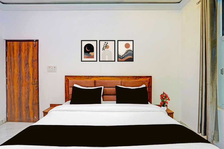 super townhouse vikas nagar lucknow formerly wave blu