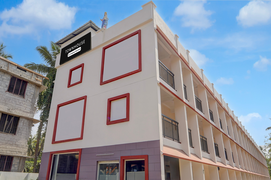 super townhouse kazhakootam formerly tajma