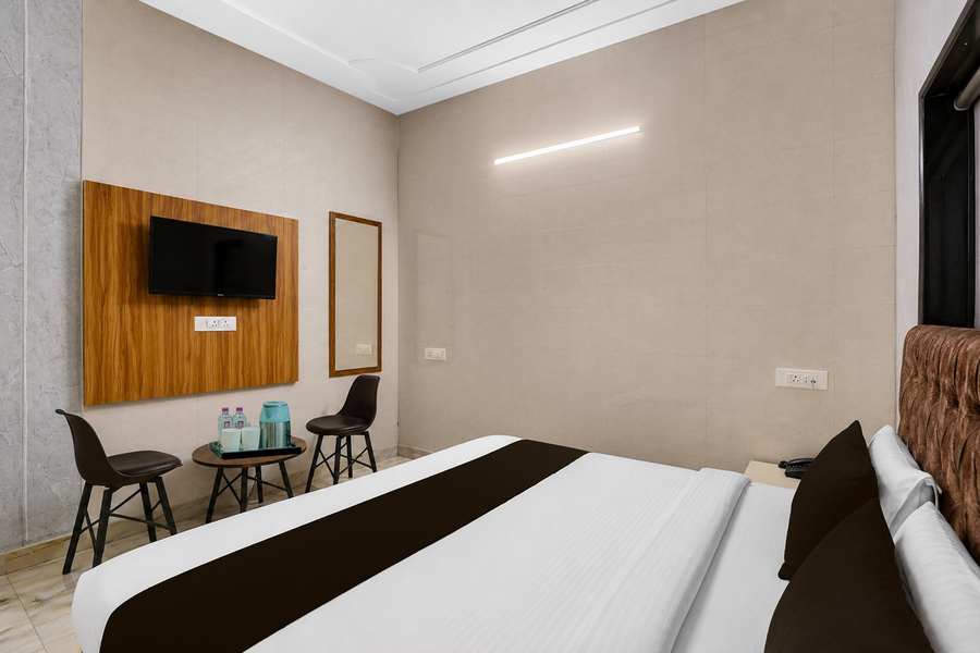 super collection o sector 78 mohali formerly hotel prince