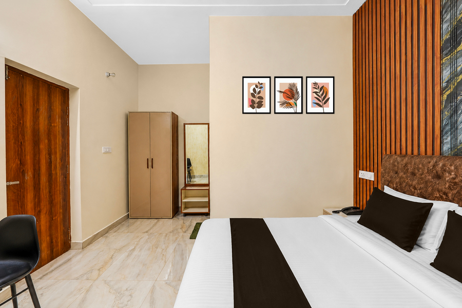 super collection o sector 78 mohali formerly hotel prince