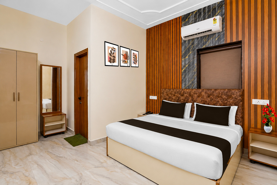 super collection o sector 78 mohali formerly hotel prince