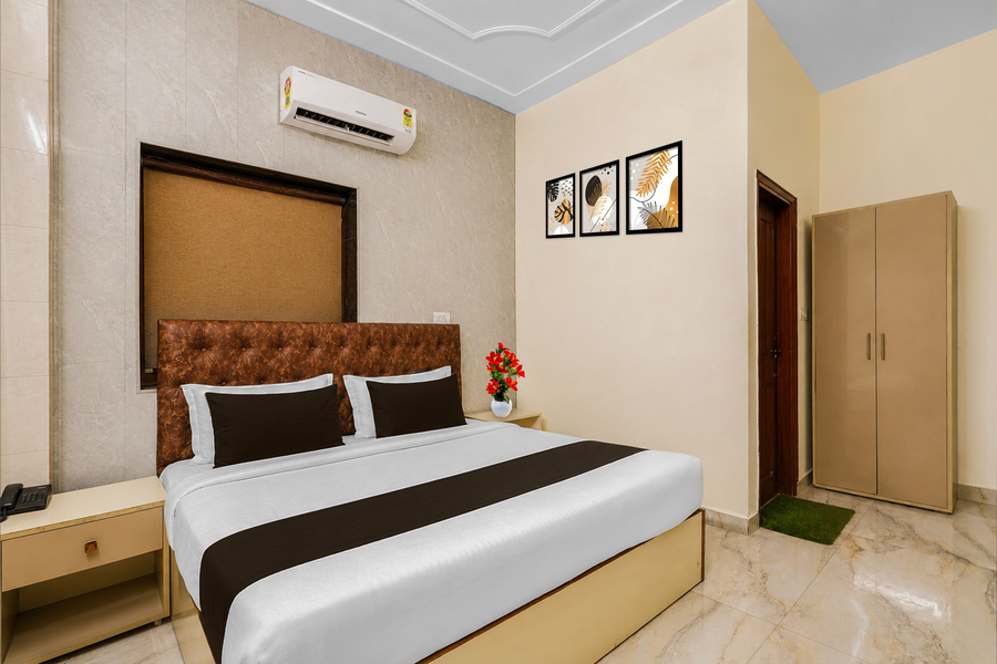 super collection o sector 78 mohali formerly hotel prince