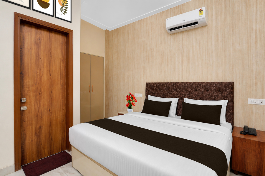super collection o sector 78 mohali formerly hotel prince
