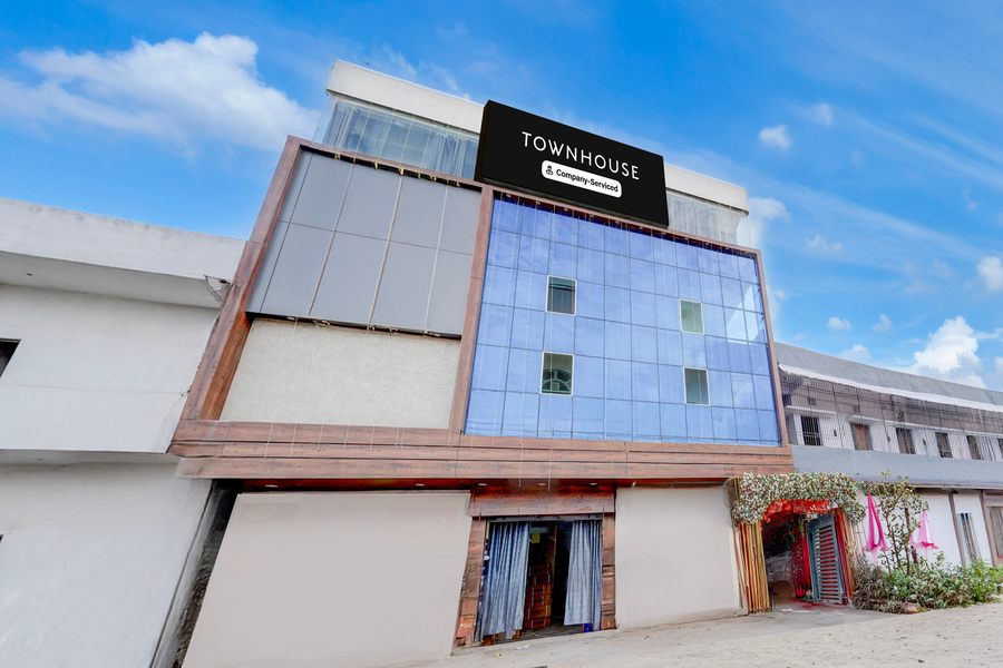 super townhouse zero mile metro station patna formerly the king hotel and banquet