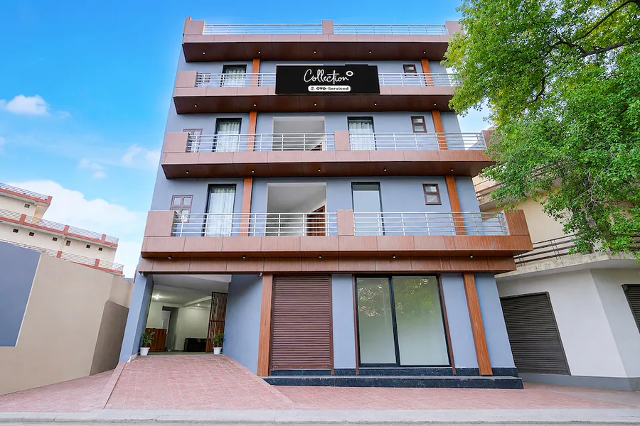collection o toll plaza kherki daula manesar formerly hotel sky