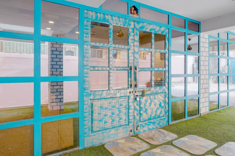 super collection o queens road jaipur formerly istana inn