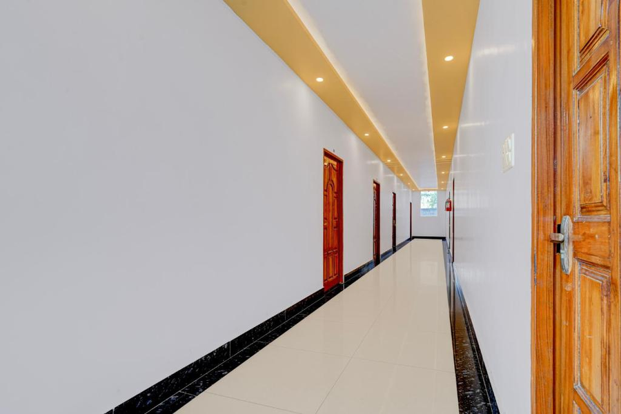 super townhouse oak phase 13 varanasi formerly rr palace