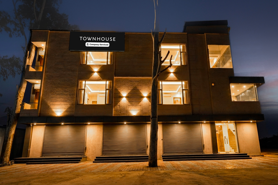 Super Townhouse Roorkee Bypass,Plot No. 59/M, Delhi Road, Apj Abdul Kalam Chowk, Roorkee,3 star