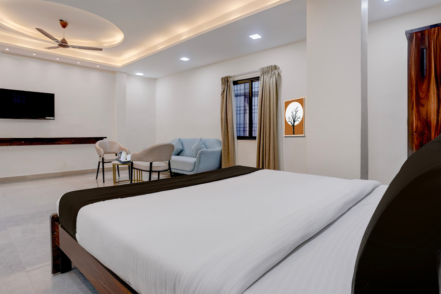 townhouse oak karkamb road solapur formerly grand residency