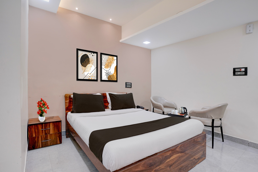 townhouse oak karkamb road solapur formerly grand residency