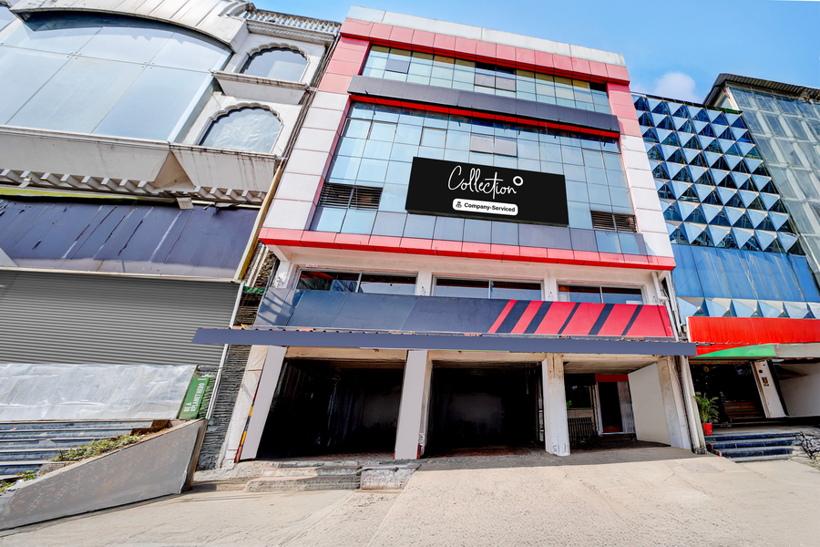 Super Collection O Rani Kamlapati Railway Station Formerly Silkroute Palace,Plot No. E-5/18, Arera Colony, Opposite Habibganj Police Station, Habibganj, Bhopal,3 star