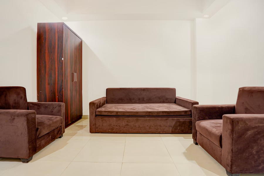 super collection o friends colony lucknow formerly the suite
