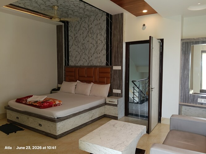 lokenath resort