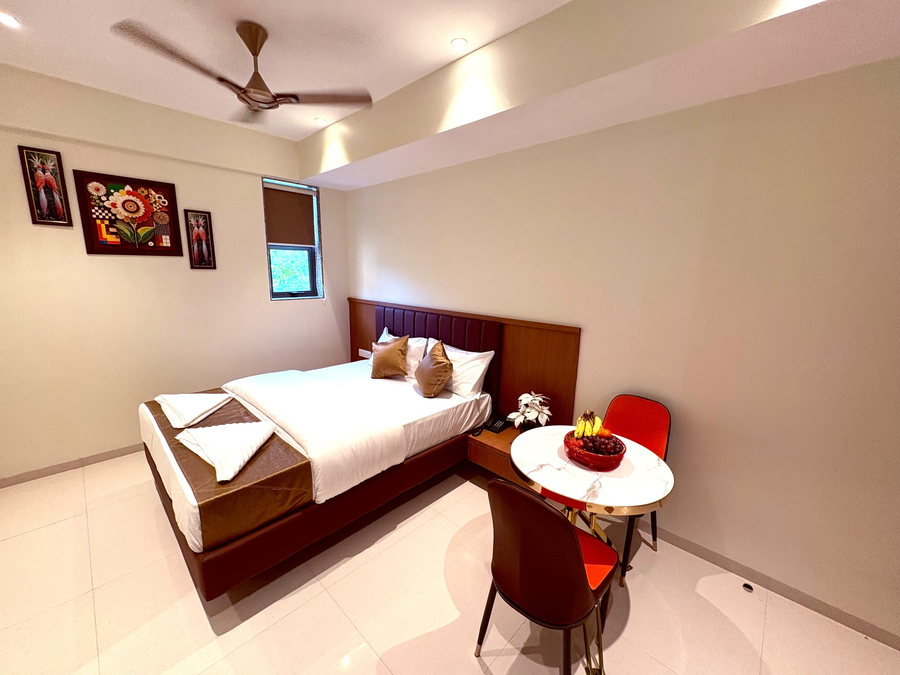 hotel safe house