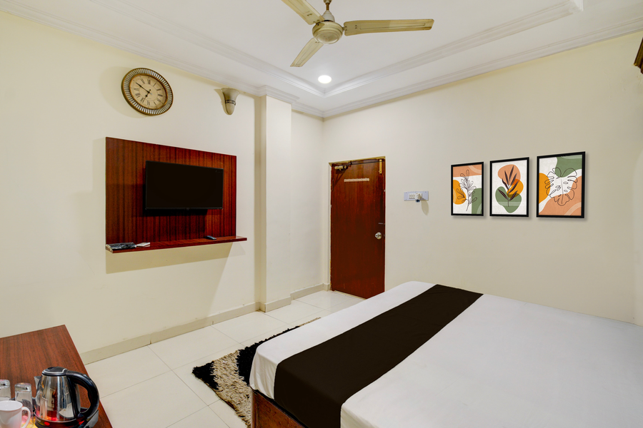 super townhouse godavarikhani bus terminal formerly sai leela residency