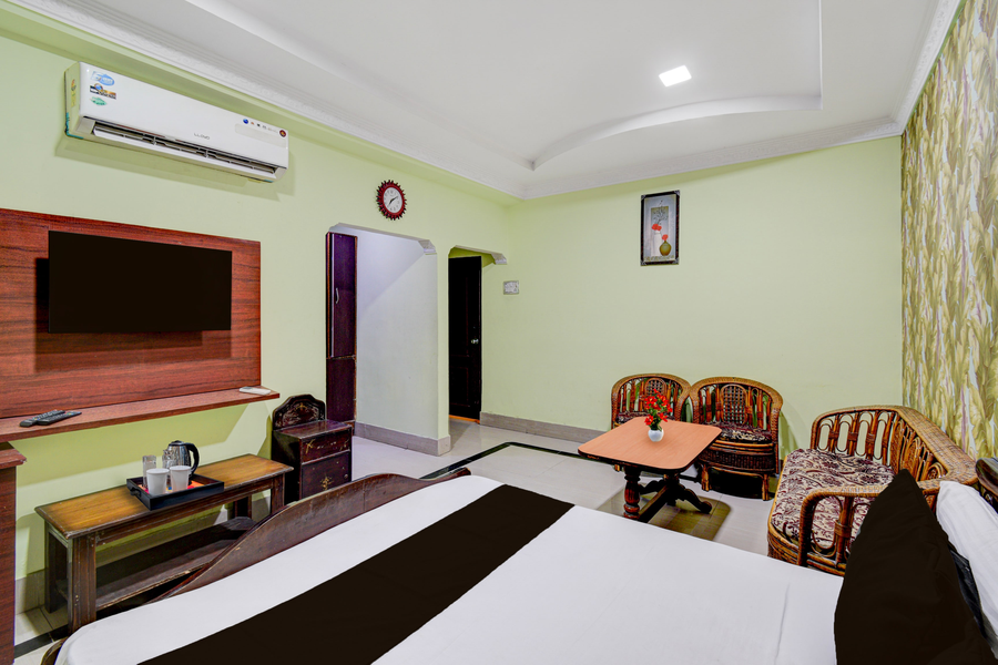super townhouse godavarikhani bus terminal formerly sai leela residency