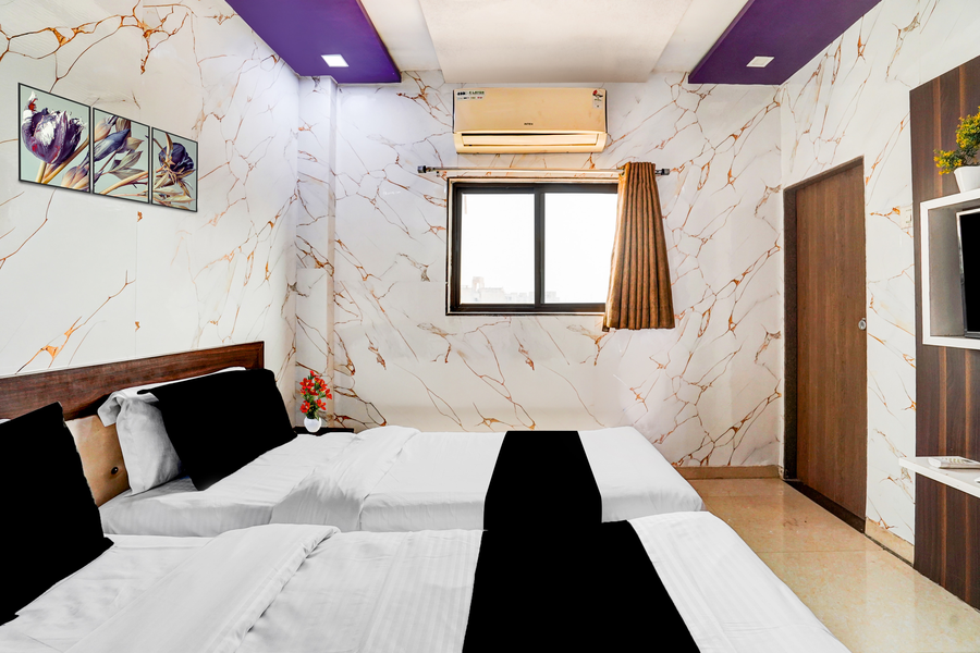 collection o isanpur brts formerly hotel navjivan