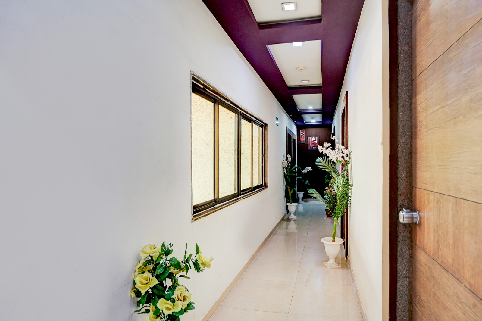 collection o isanpur brts formerly hotel navjivan