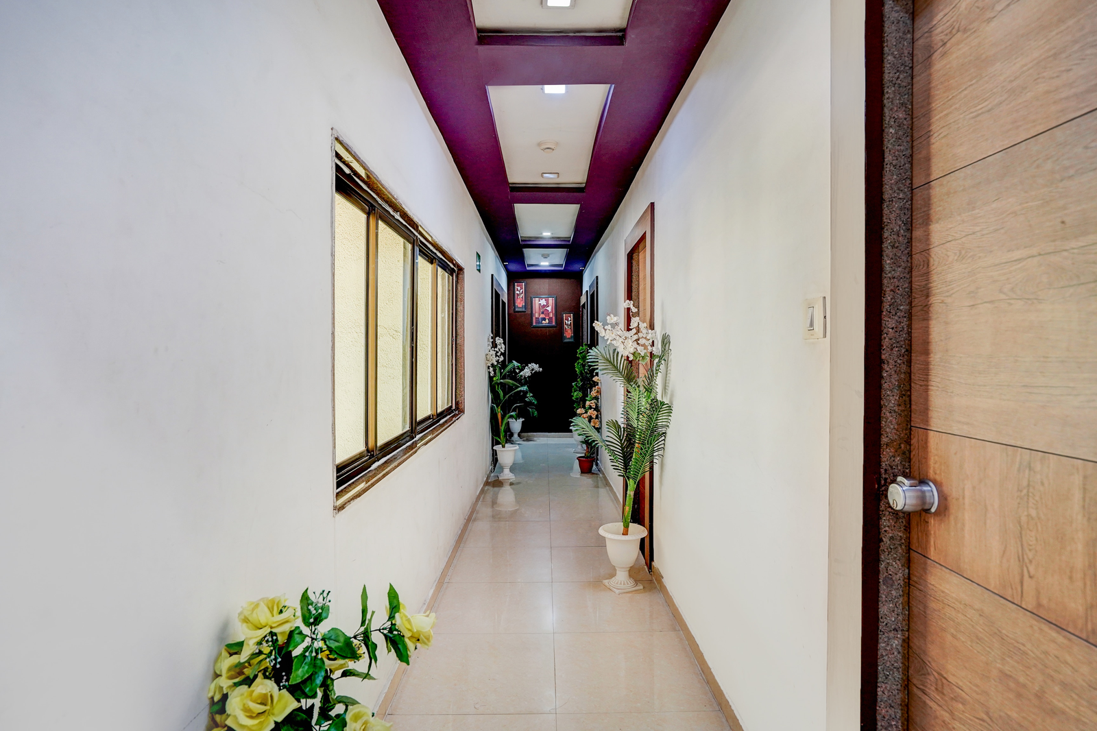 collection o isanpur brts formerly hotel navjivan