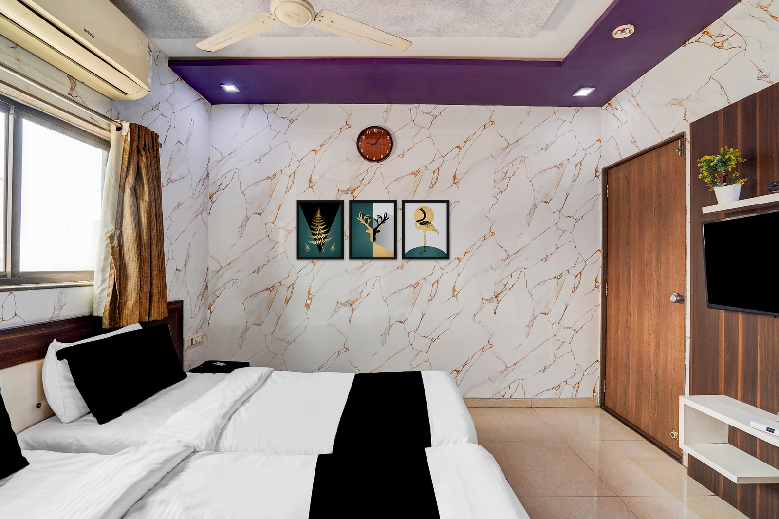 collection o isanpur brts formerly hotel navjivan