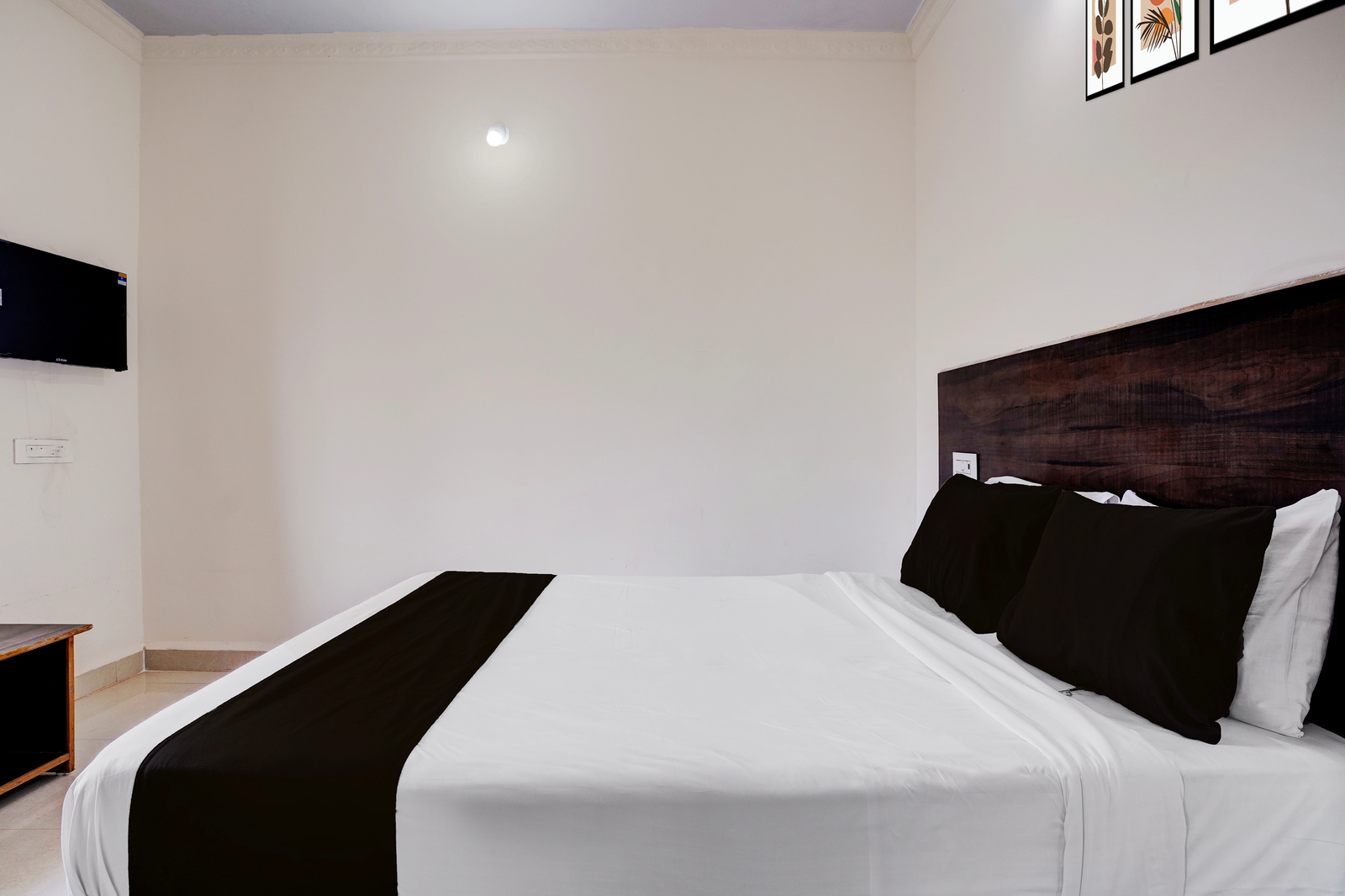 super collection o sunset point pb road dharwad formerly crystal resort