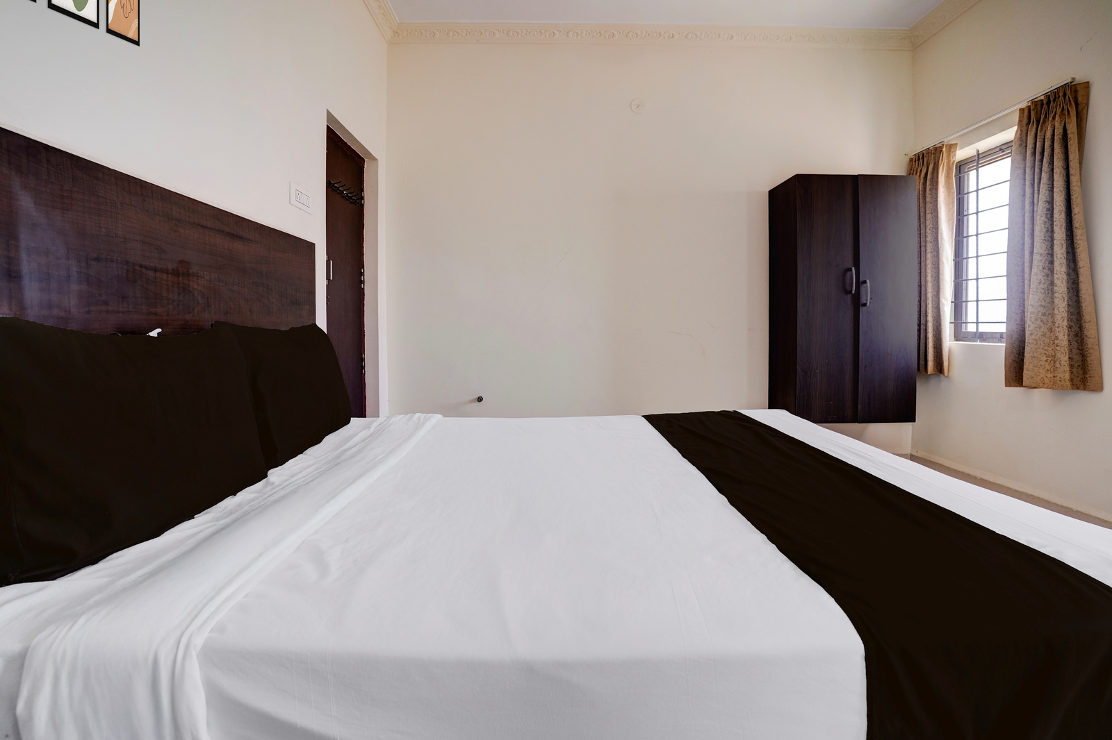 super collection o sunset point pb road dharwad formerly crystal resort