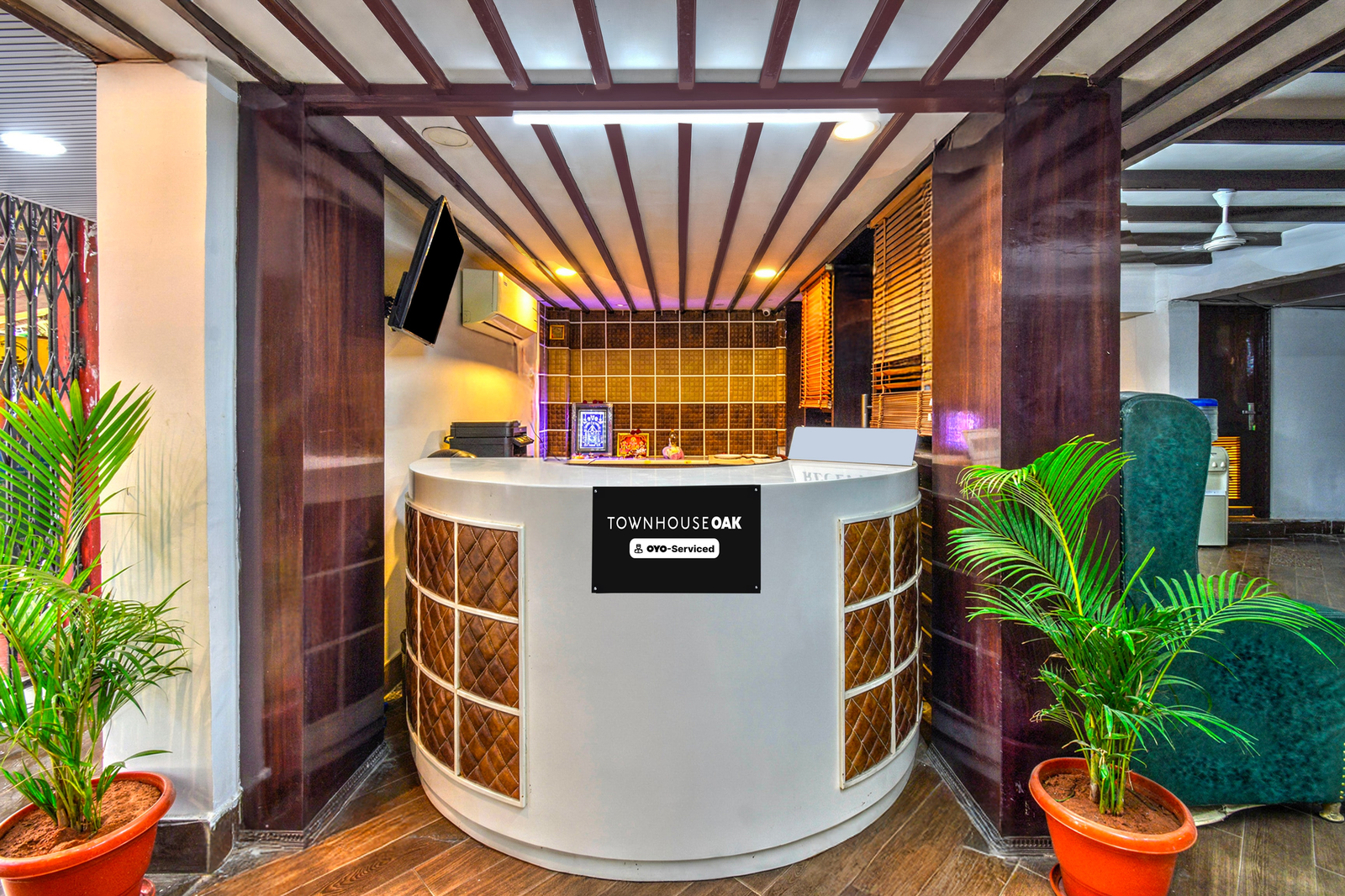 super townhouse oak hotel banjara hill formerly prime stays