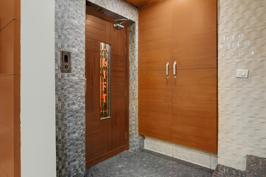 collection o by oyo clock tower ludhiana formerly hotel city night