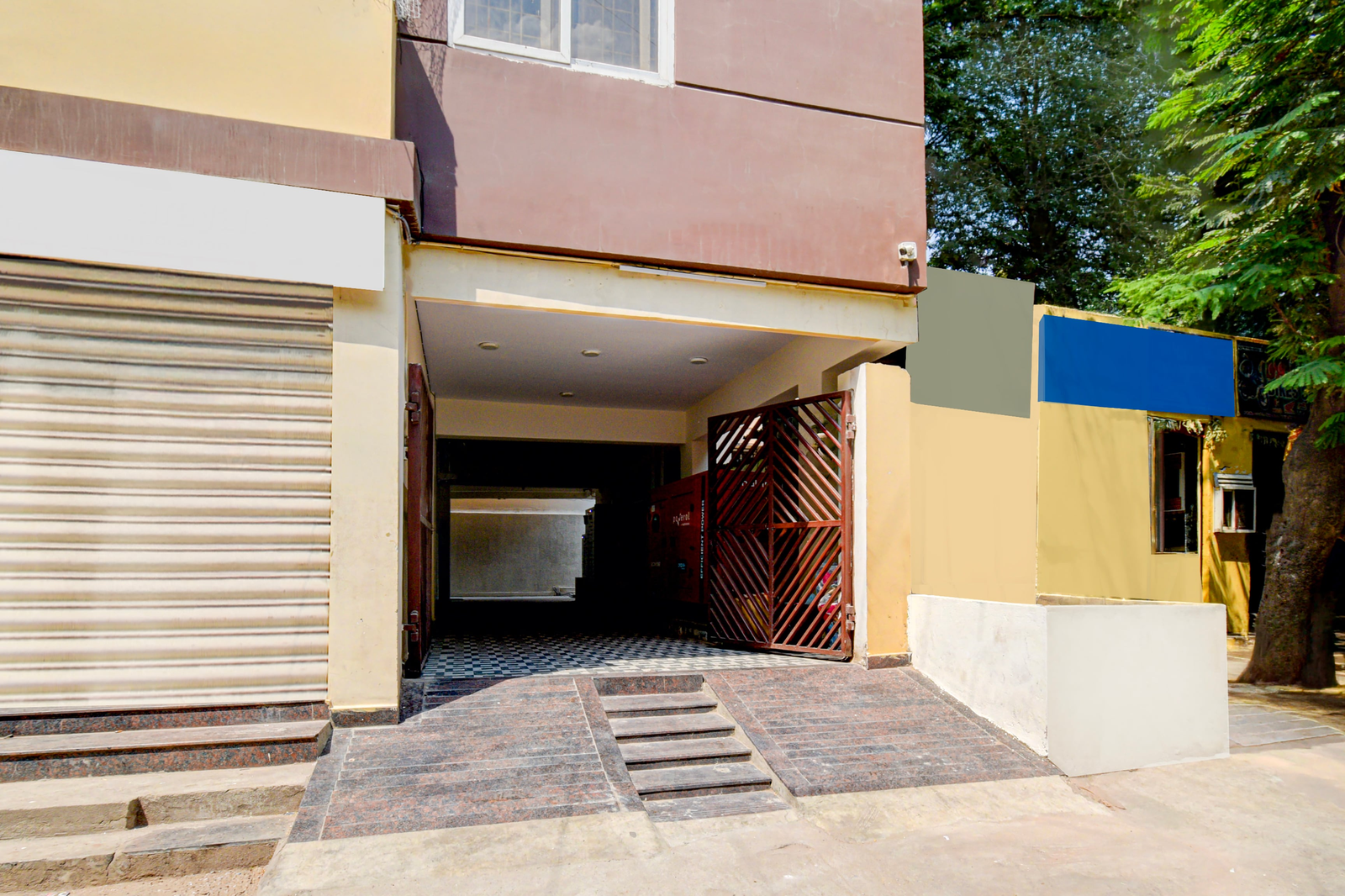 Super Collection O Musheerabad Metro Station Hyderabad Formerly Bhatia Residency,,3 star