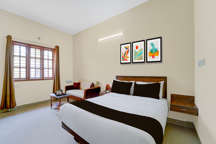 super collection o vazhapadi bus terminal formerly hotel phoenix