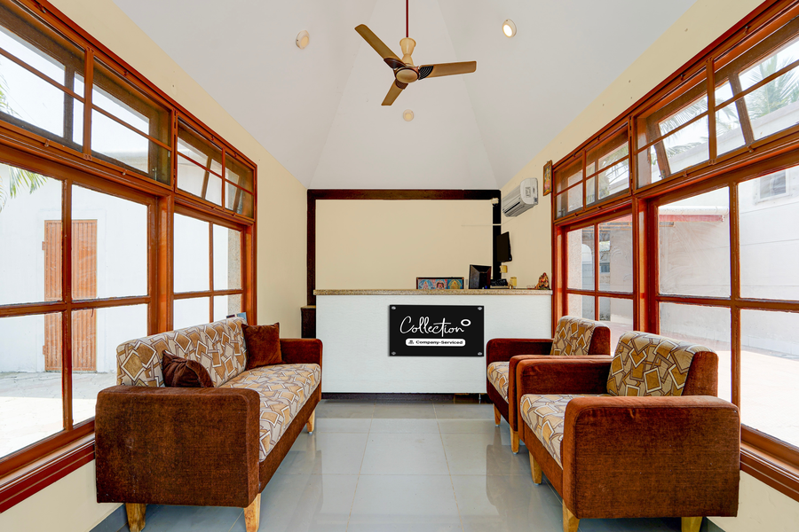 super collection o vazhapadi bus terminal formerly hotel phoenix