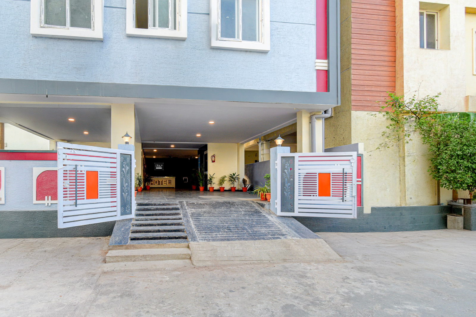 Super Collection O Green Hills Road Formerly Hotel Ln Stays,,3 star