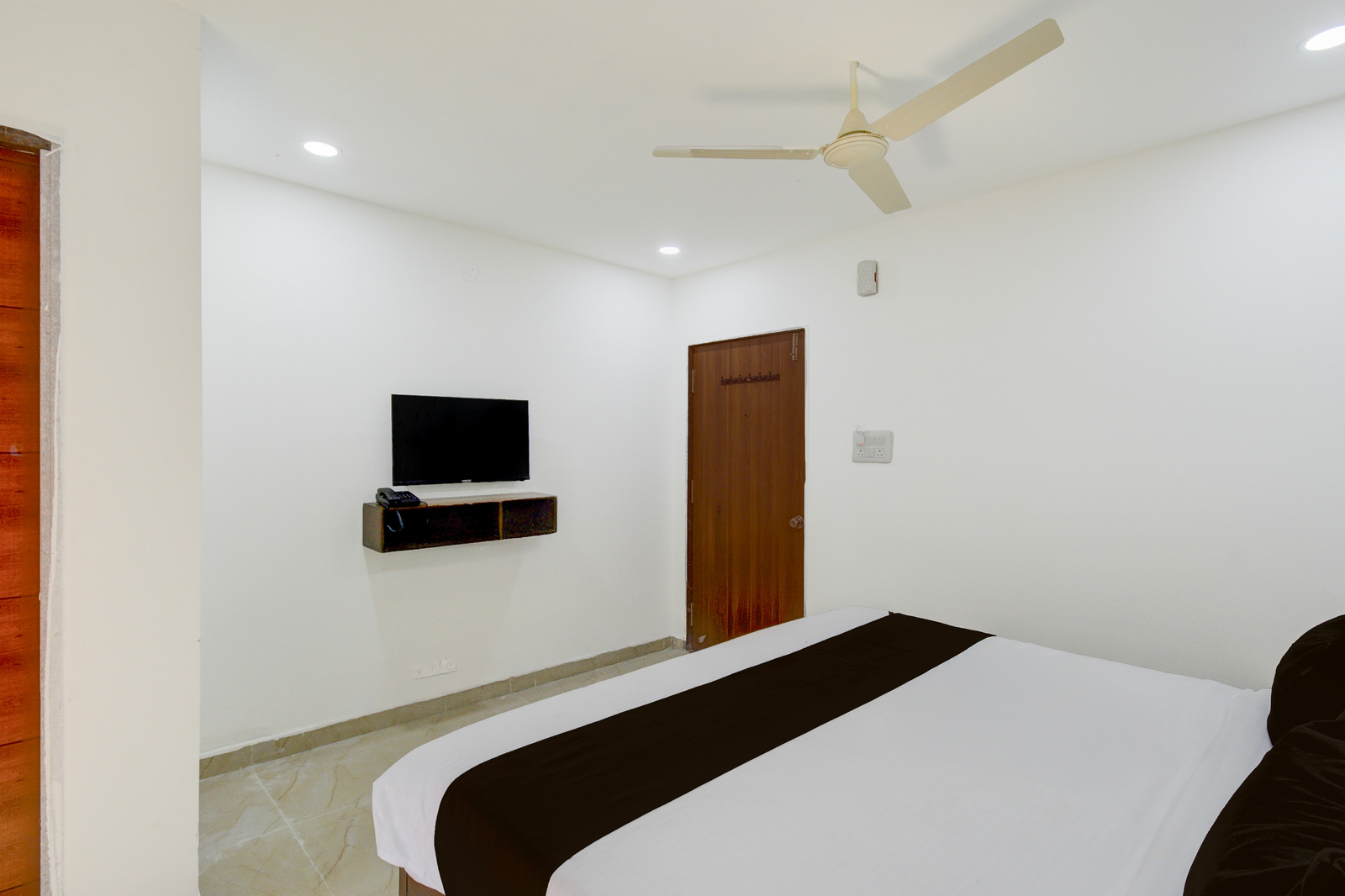 collection o pragathi nagar nizamabad